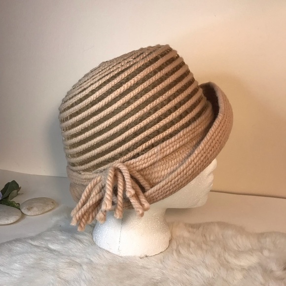 Vintage 60s Everitt Cloche Bell Hat Yarn Neutral main image 6